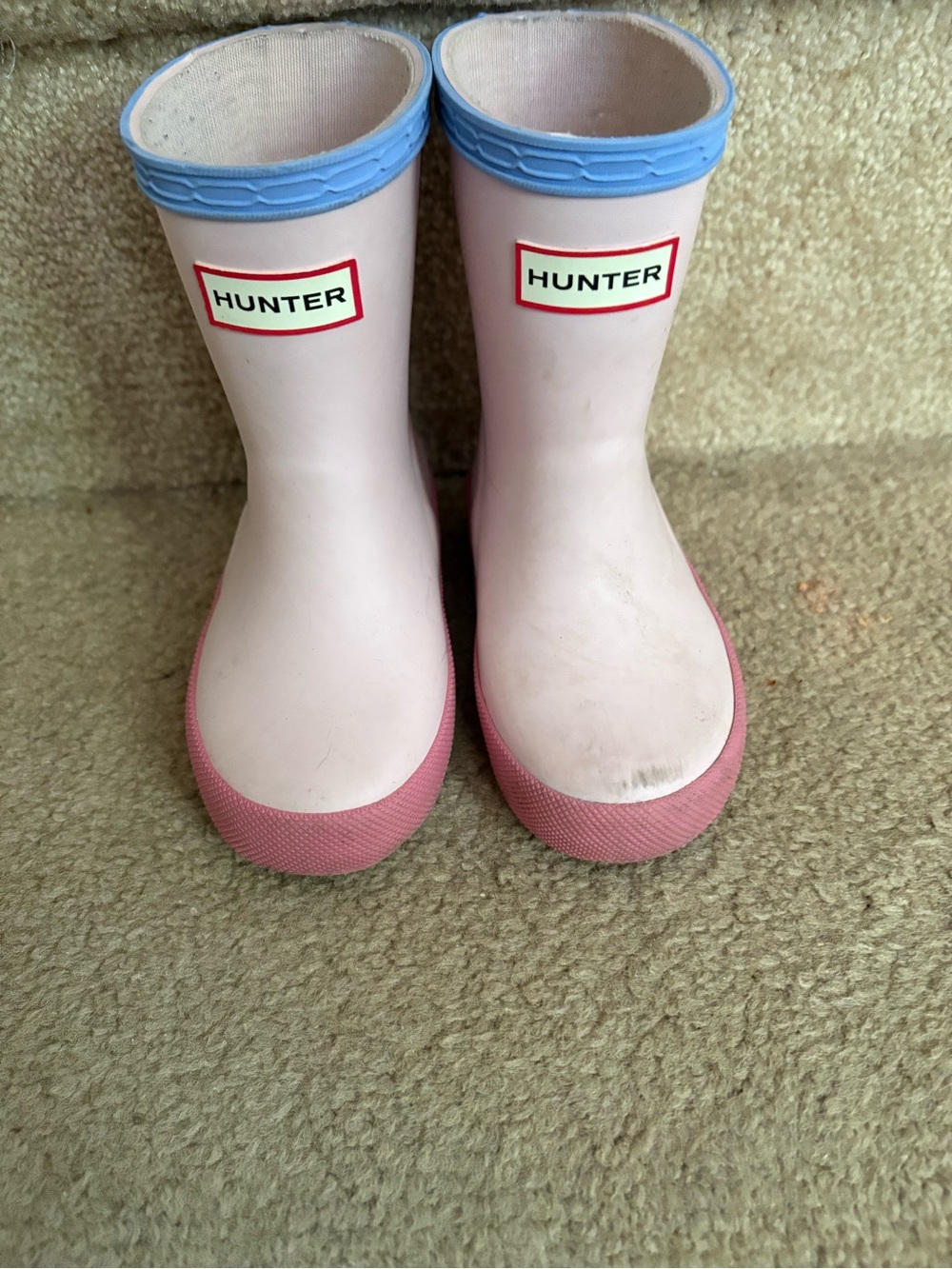 Hunter Kids Light Pink Rain Boots with Blue Cuff and Pink Soles